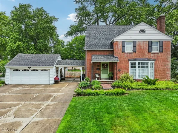 4533 Mackall Rd, South Euclid, OH 44121