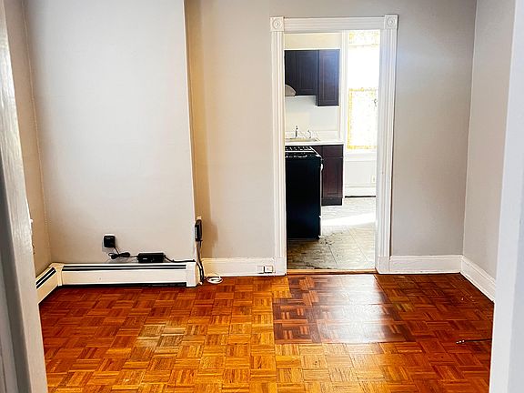 2nd image of 5 Frederick St APT A1