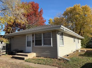 307 Washington Ave S, Hopkins, MN 55343