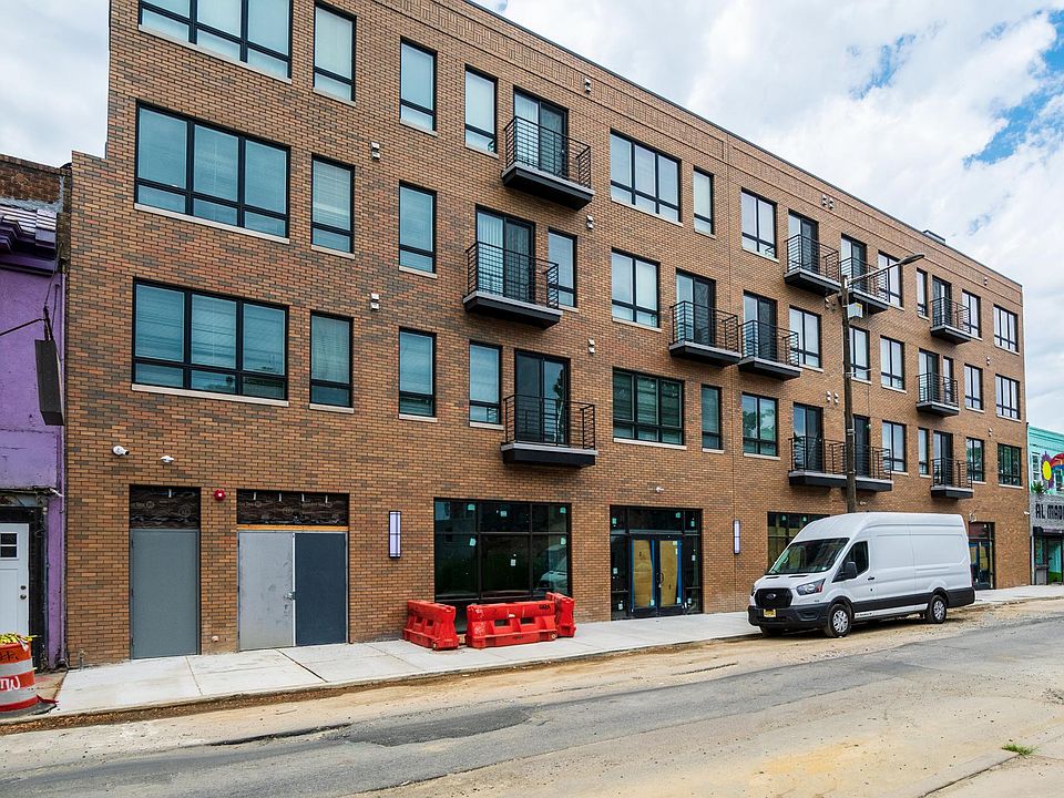1st image of 1420 Point Breeze Ave #301