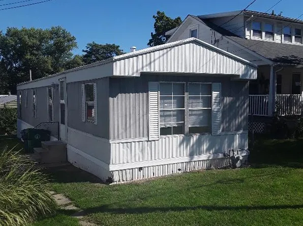 4408 Marblehead St, Harrisburg, PA 17109