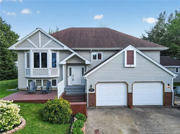 23 Flint Ct, Moncton, NB E1G 2E6