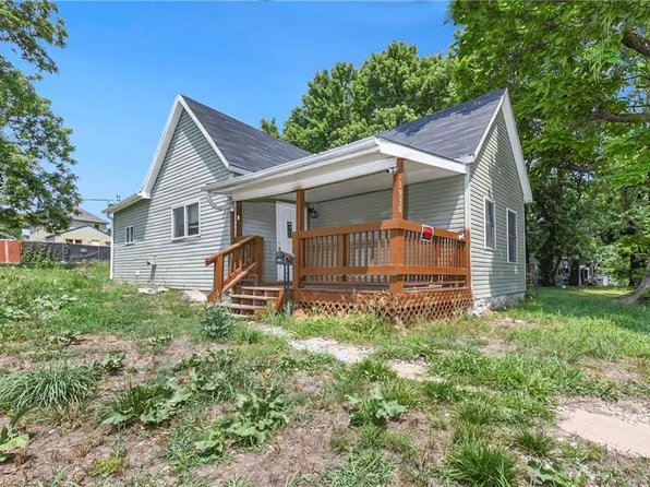 1930 N 25th St, Kansas City, KS 66104