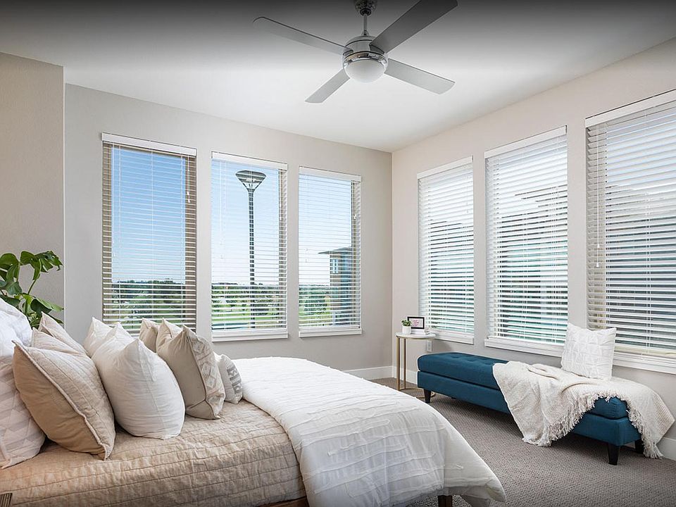 1st image of 8519 E Lowry Blvd APT 110