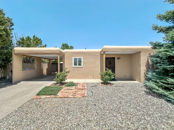 2873 Vereda De Pueblo, Santa Fe, NM 87507