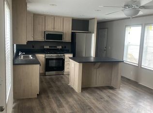 1714 W 3rd St, Coal Valley, IL