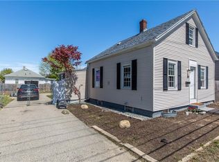 49 Randall St, Cranston, RI 02920