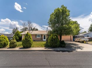 3456 SW Reindeer Ave, Redmond, OR 97756