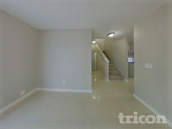 4th image of 7302 Barry Rd