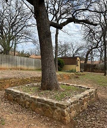 4th image of 2713 Scenic Hills Dr