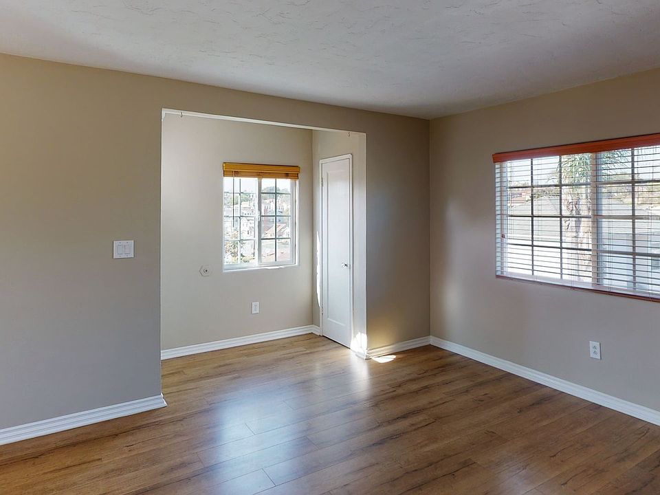 1st image of 510 E Oak Ave #1/2