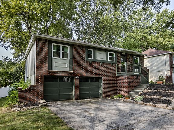 3rd image of 2908 NW Milford Pl