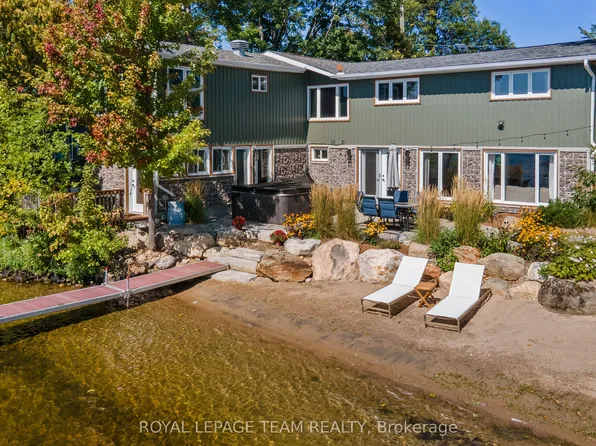 395 Island View Dr, North Algona Wilberforce, ON K0J 1X0