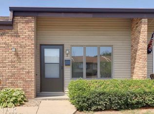 1701 Rockingham Dr APT 2, Normal, IL 61761