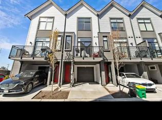 17568 57a Ave, Surrey, BC V3S7V2