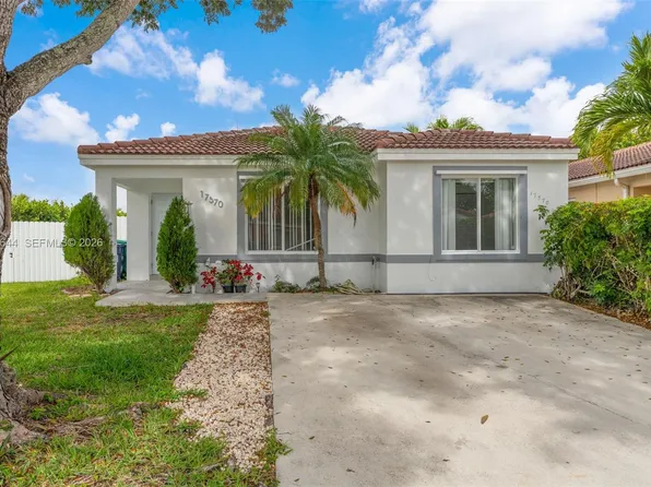 17570 SW 142nd Ct, Miami, FL 33177