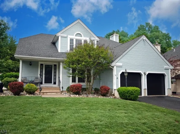 58 Yuma Trl, Branchburg Twp., NJ 08876