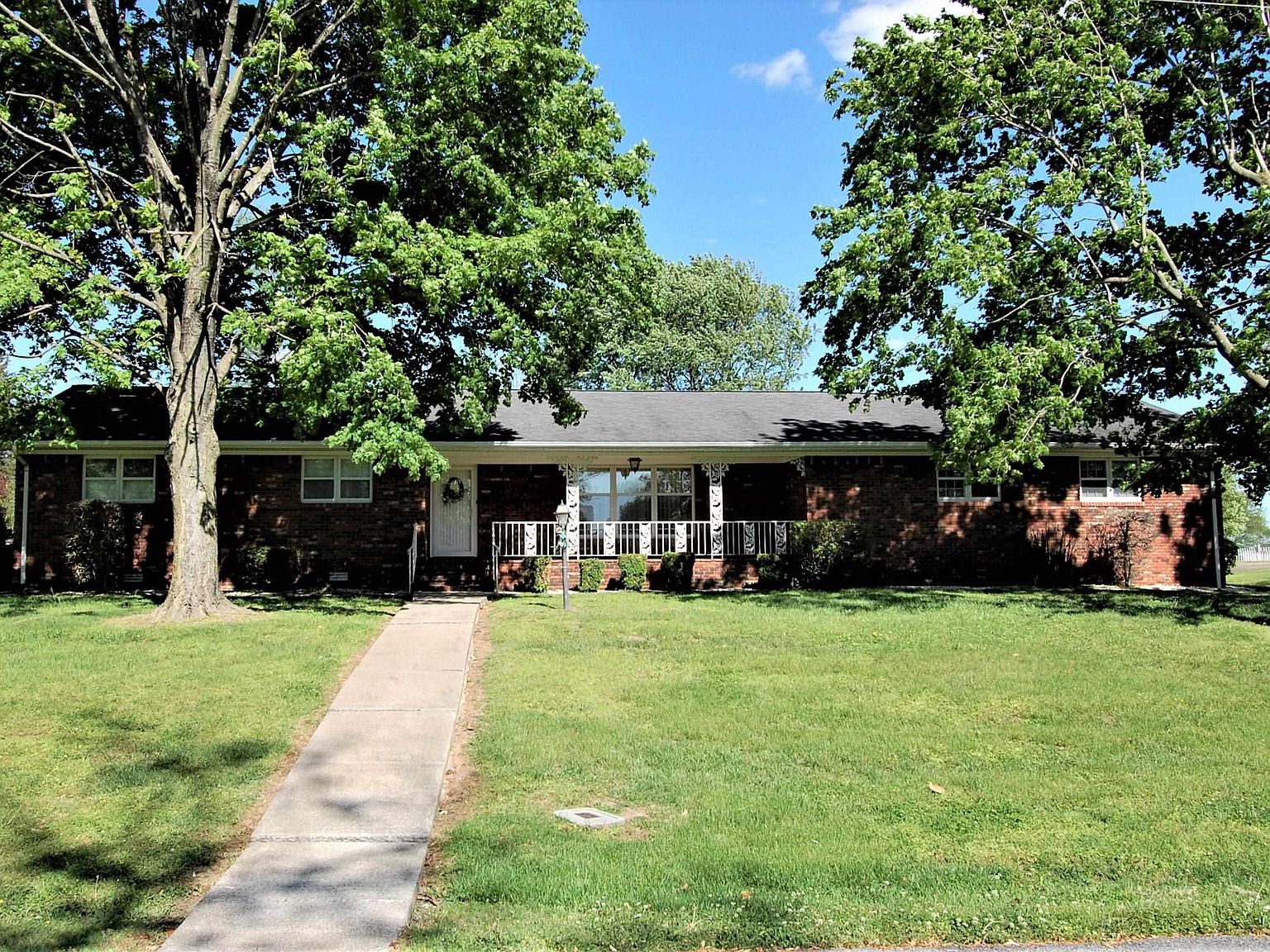 222 9th St, Barlow, KY 42024 Zillow