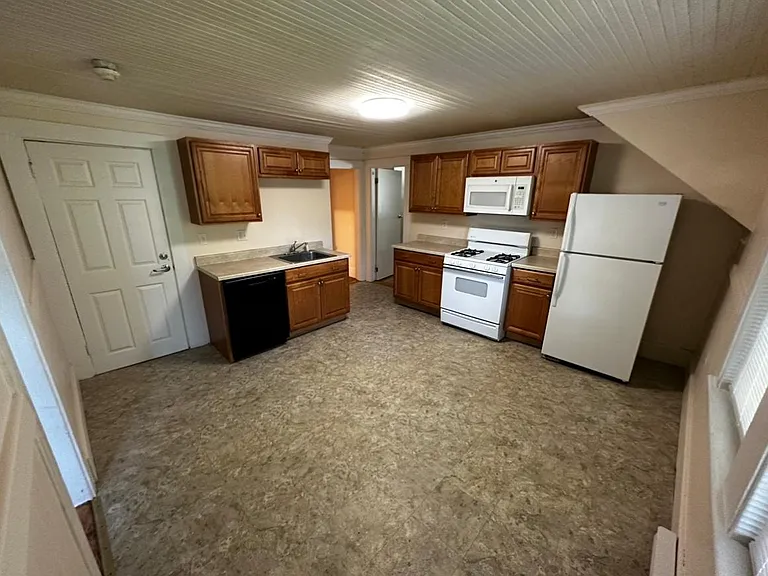 14 Florida Rd #5 — Photo 5