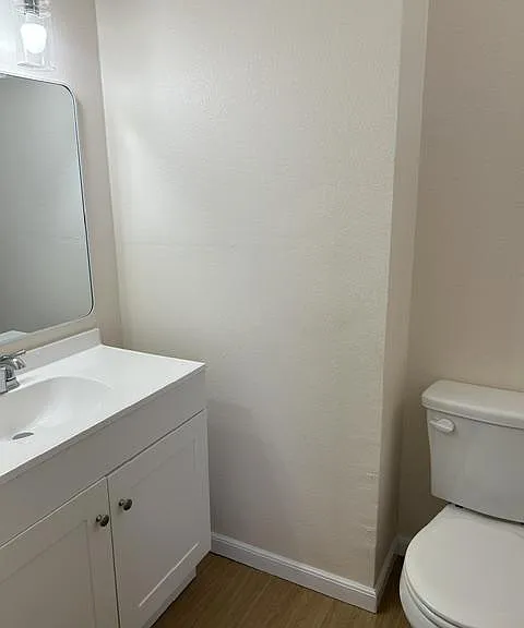 26081 Lawton Ct — Photo 8