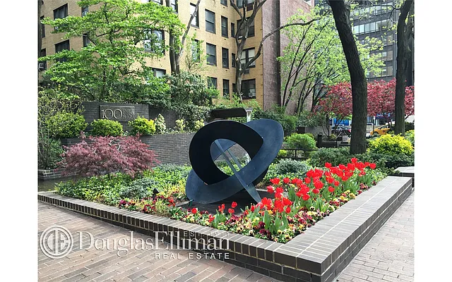 Sold by Douglas Elliman | media 4