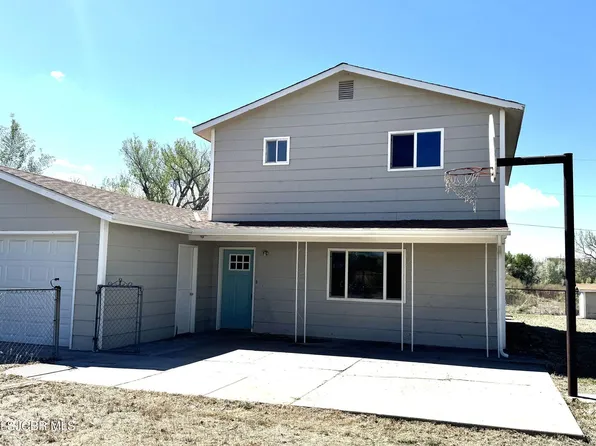 403 E Cedar Ave, Bloomfield, NM 87413