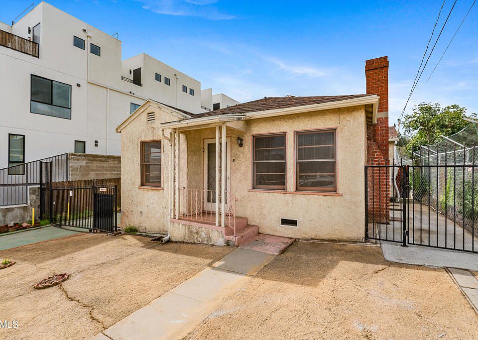 1st image of 3825 W Avenue 43