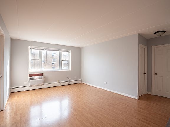 5th image of 6161 N Hoyne Ave #2