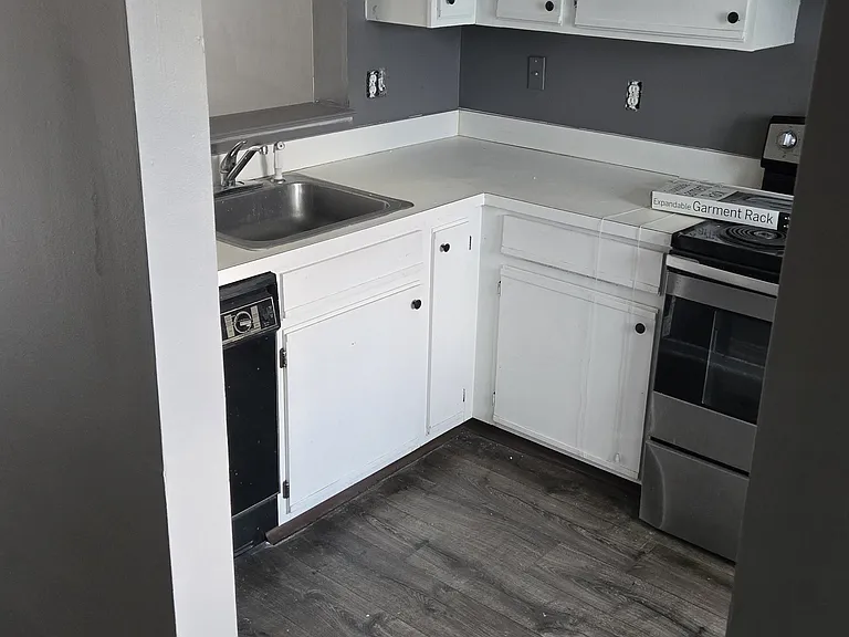1425 Quinnipiac Ave — Photo 12