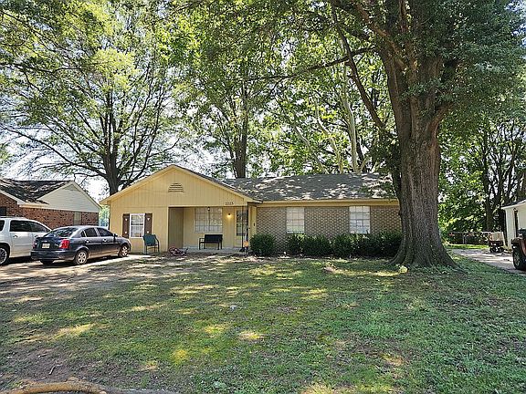 2nd image of 2225 Coral Hills Dr