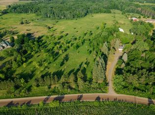 1 Keystone Ave N, Hugo, MN 55038