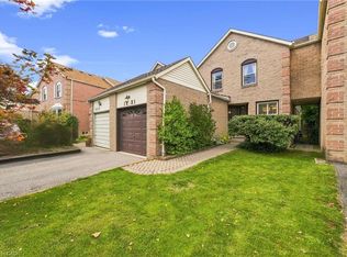 1221 Hedgestone Cres, Oakville, ON L6M 1X7