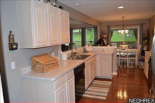 5th image of 560 Mock Orange Ln
