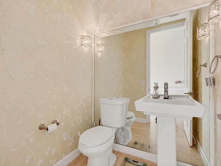 6167 NW 23rd Way — Photo 10