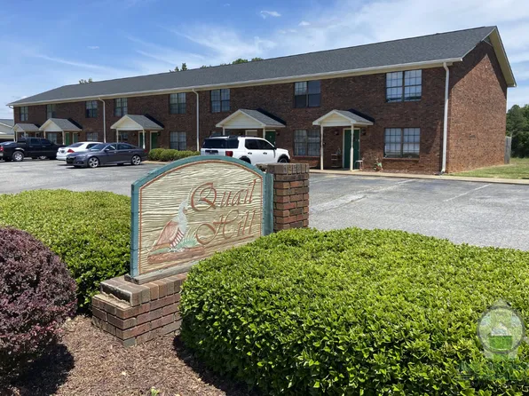 1216 N Main St, Fountain Inn, SC