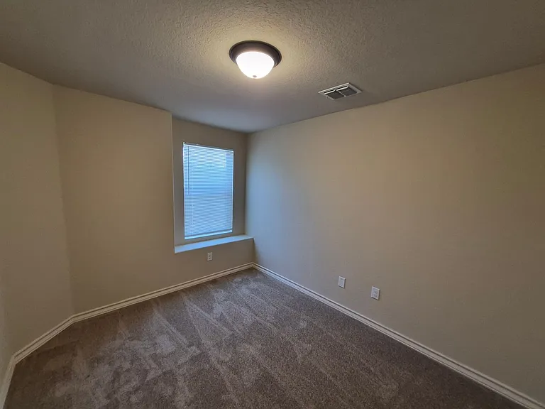 7014 Lakeview Dr #102 — Photo 23