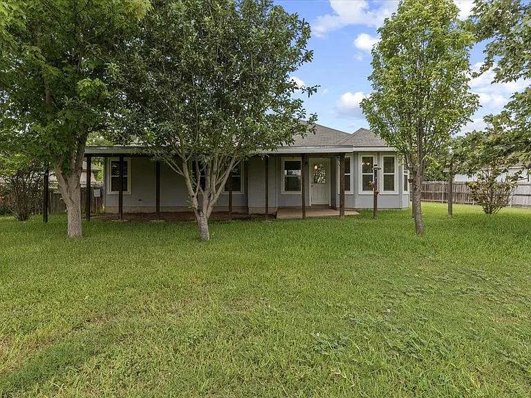 206 Evergreen Cir — Photo 24