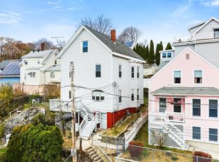 14 Mount Pleasant Pl, Lynn, MA 01902