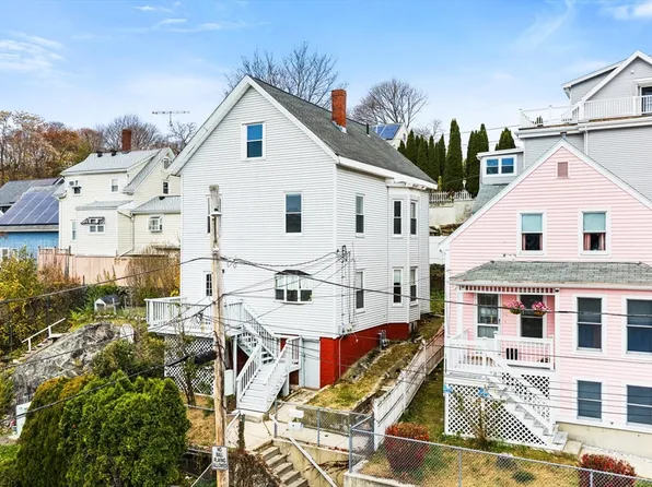 14 Mount Pleasant Pl, Lynn, MA 01902