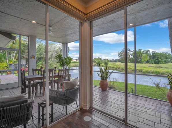 11813 Pebblewood Drive, Wellington, FL 33414