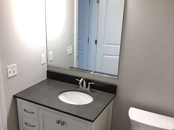 3rd image of 3 Sherman Cir #13