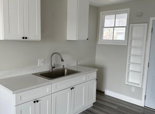 251 Juniper St APT A, Barstow, CA 92311