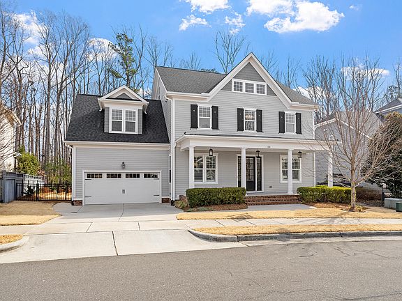 3rd image of 123 Larkin Ln