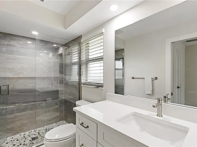 134 SW 57th Ter — Photo 7
