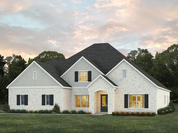 1422 Charleston Dr, Prattville, AL 36066