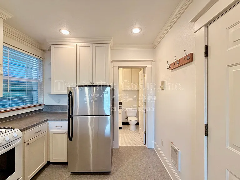 4318 SE Milwaukie Ave #3 — Photo 12