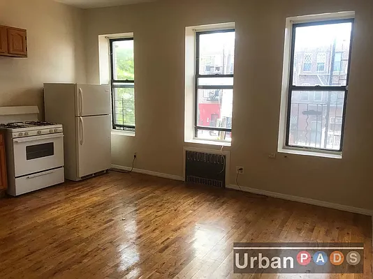 Rented by Urban Pads | media 9