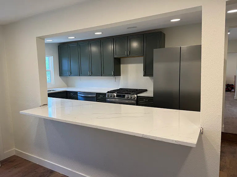 426 W Platte Ave — Photo 5
