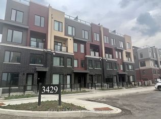 3429 Ridgeway Dr #4, Mississauga, ON L5L 0B9