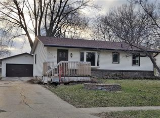 3912 SE 15th St, Des Moines, IA 50320